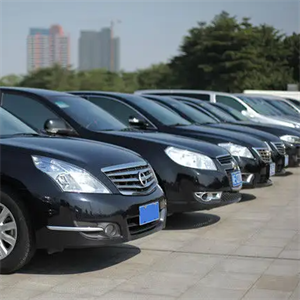 汽車(chē)租賃 現(xiàn)代出行方式的便捷之選